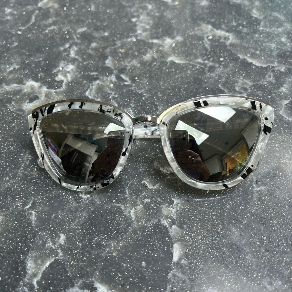 Stylish Black and Gray Women's Sunglasses